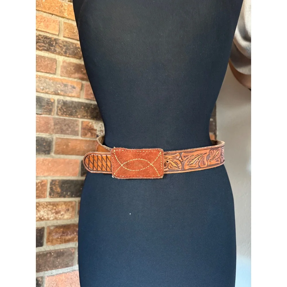 Custom‎ Tooled Leather Belt Floral Embossed Name Barb Western Cowboy - Picture 2 of 6